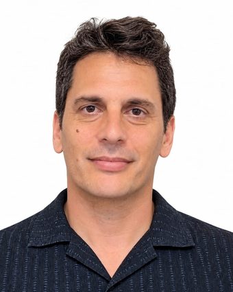 Retrato de Bruno Miguel Gómez Santos, perito judicial de seguros en Canarias